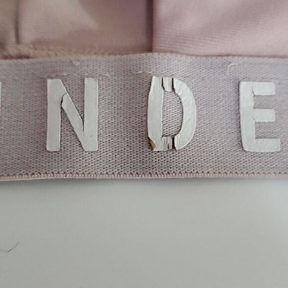 Under Armor sports bra..medium, pink.. - Picture 3 of 6